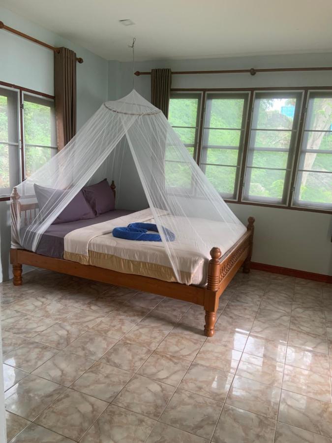 Lucky Resort Haad Yao Exterior photo
